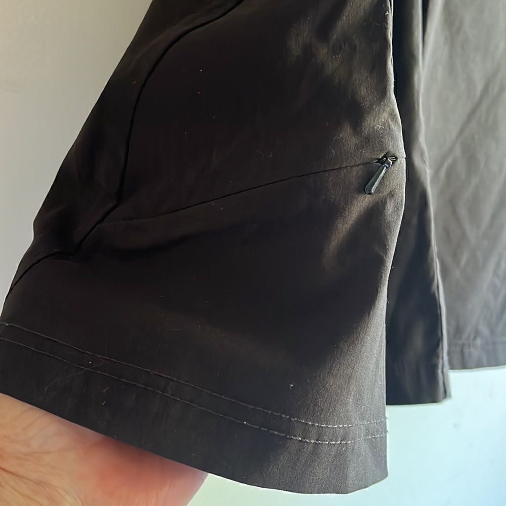 EXCELLENT CONDITION WOMEN’S SIZE 6 ATHLETA HIKING/TRAVEL NYLON STRETCH SKIRT - Picture 4 of 7
